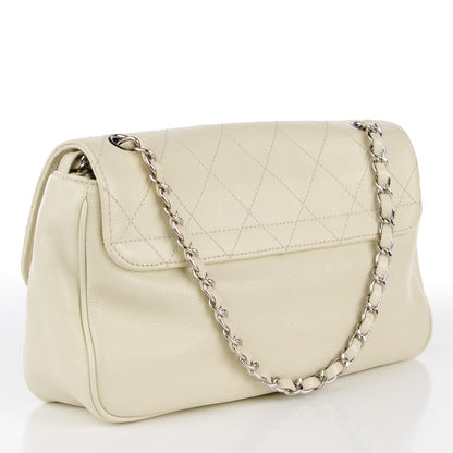 Chanel Caviar Pocket In The City Flap Ivory 3 of 11