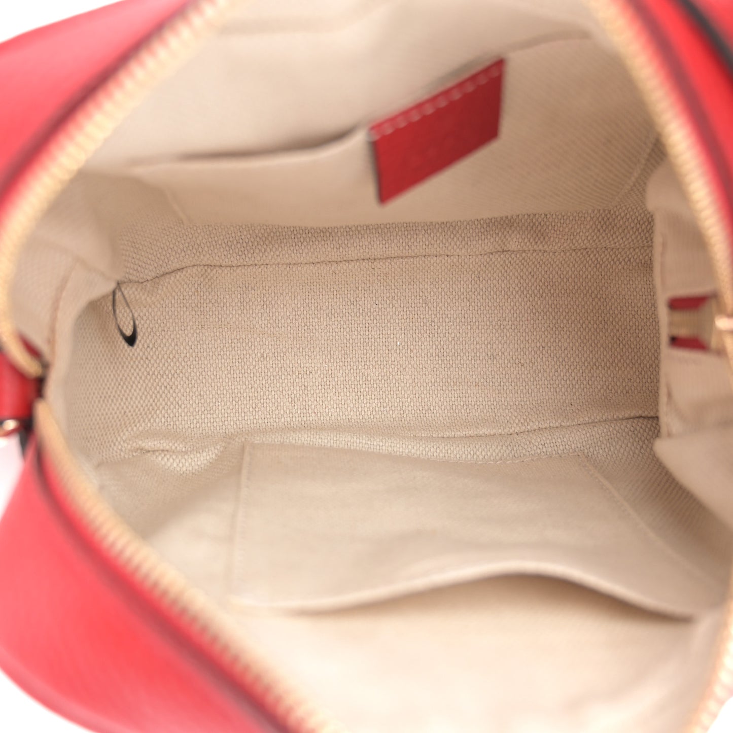 Pebbled Calfskin Small Soho Disco Bag Vibrant Red