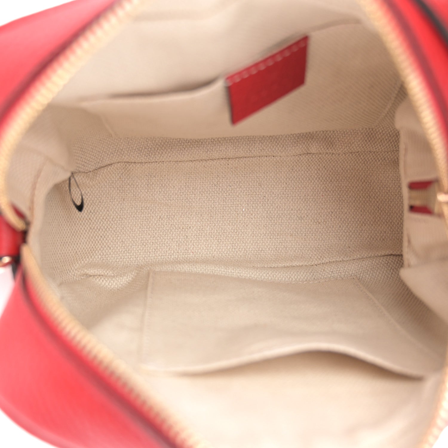 Gucci Pebbled Calfskin Small Soho Disco Bag Vibrant Red 5 of 10