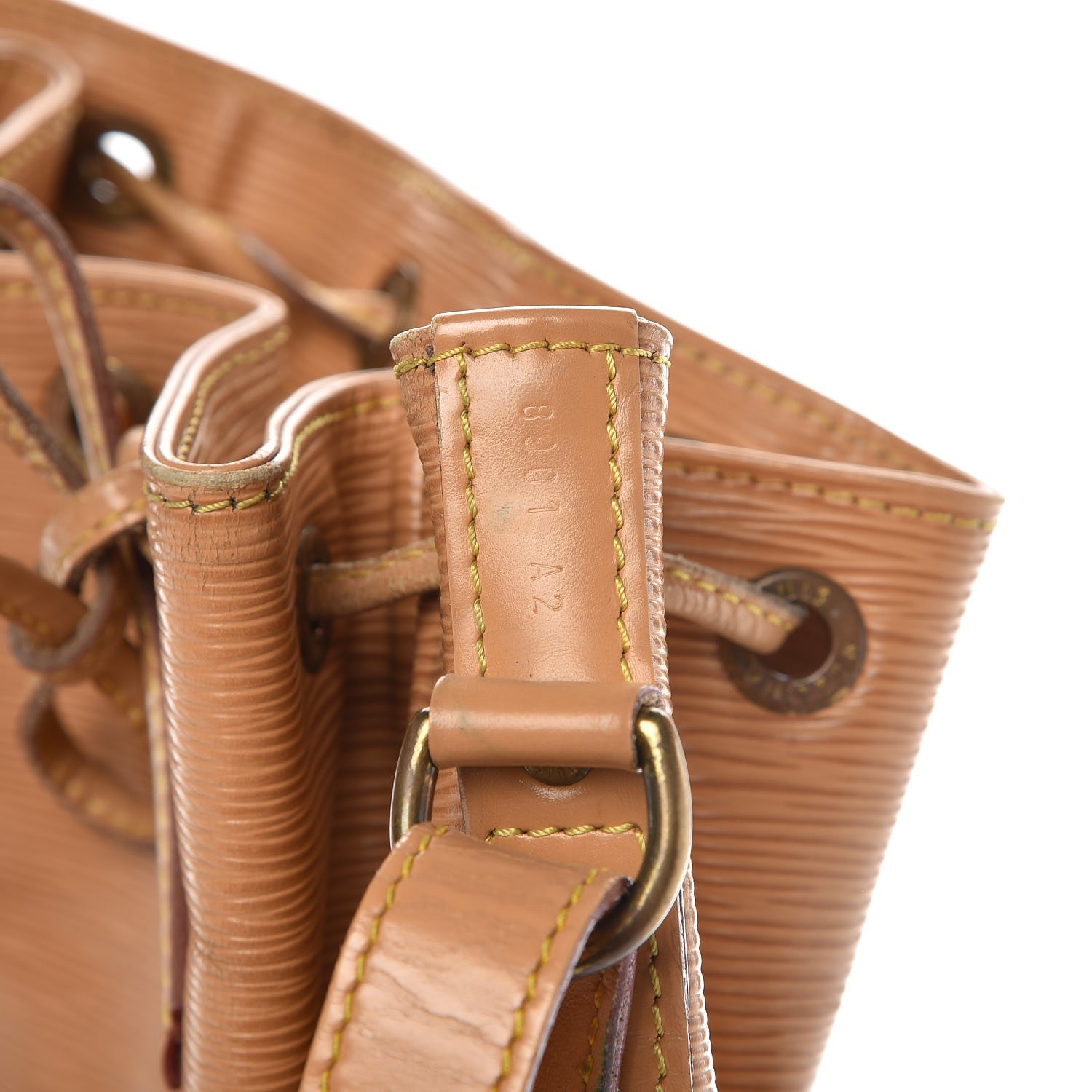 Louis Vuitton Epi Noe Winnipeg 7 of 21