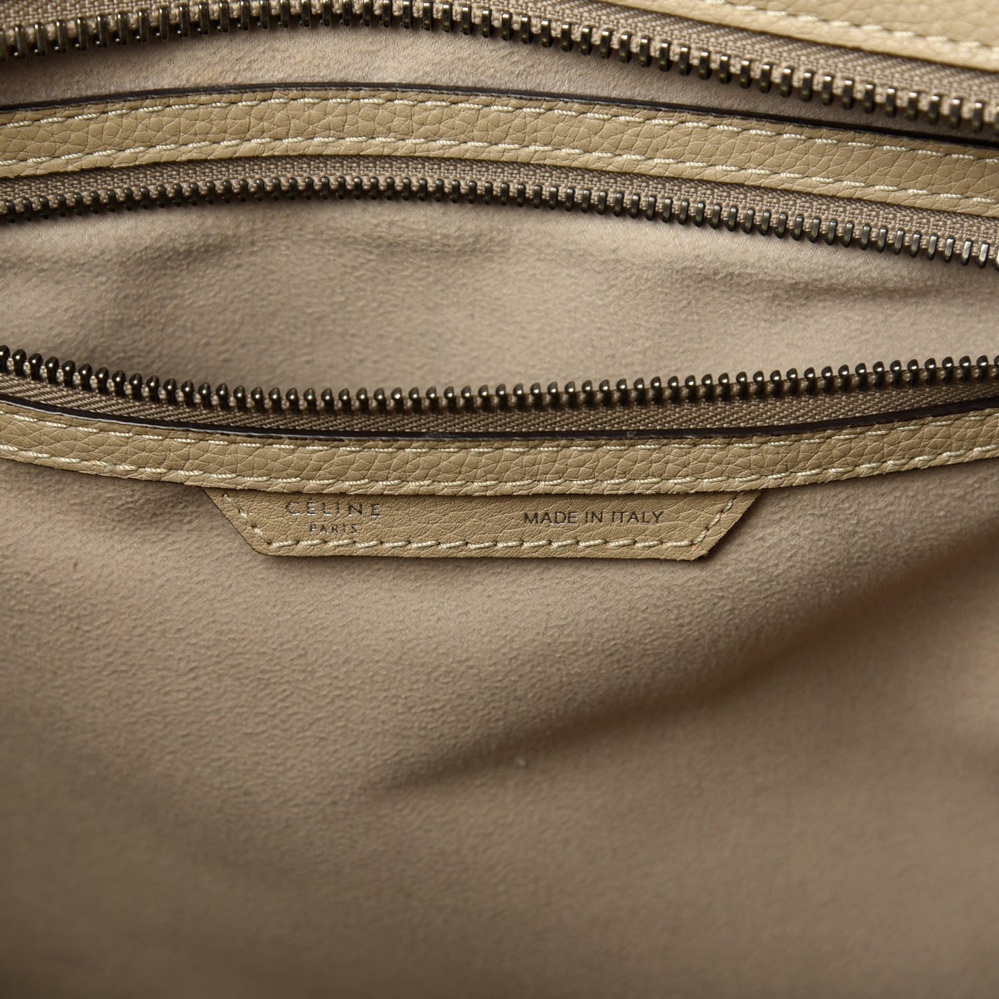 Drummed Calfskin Shoulder Luggage Dune