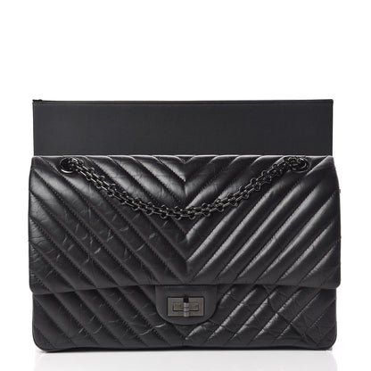 Chanel Aged Calfskin Chevron Quilted 2.55 Reissue 226 So Black 11 of 11