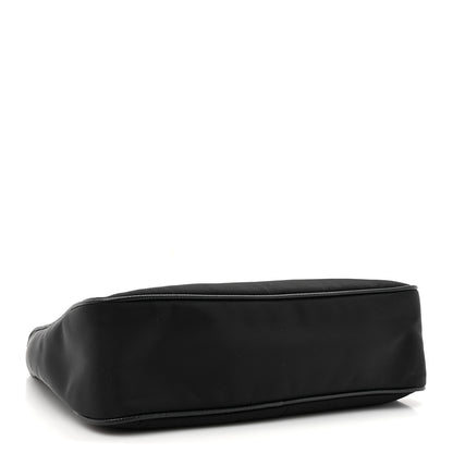Prada Nylon Re-Edition 2005 Shoulder Bag Black 4 of 9