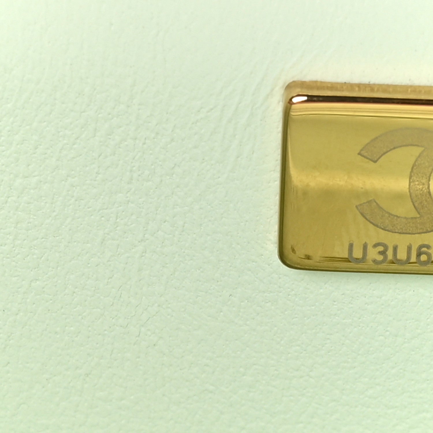 Chanel Caviar Quilted Retro Medium Twist Top Handle Clutch Light Green 7 of 10