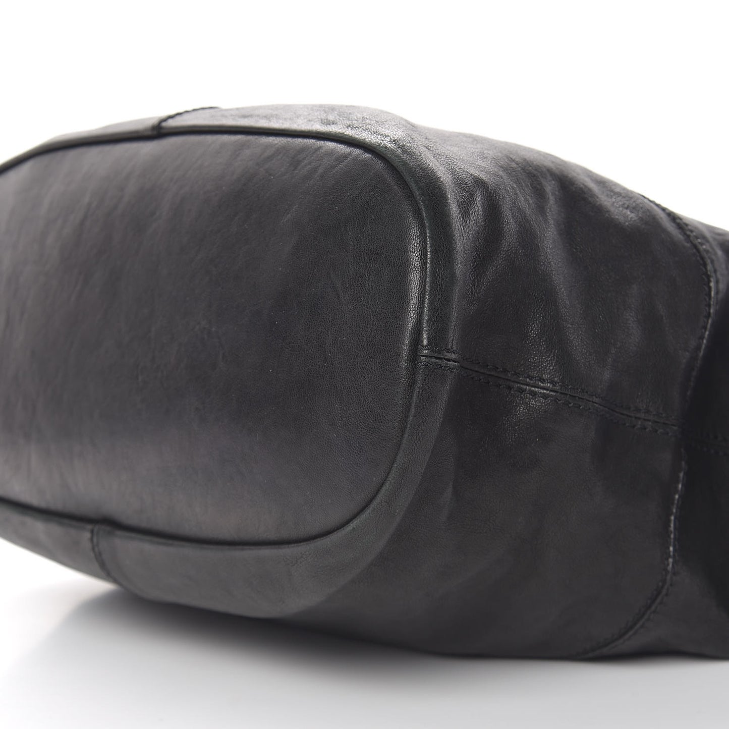 Lambskin Medium Nightingale Black