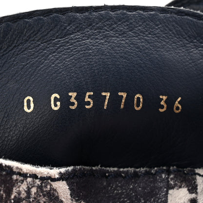 Chanel Suede Calfskin Printed CC 31 Rue Cambon Lace Up Combat Boots 36 White Navy 9 of 9