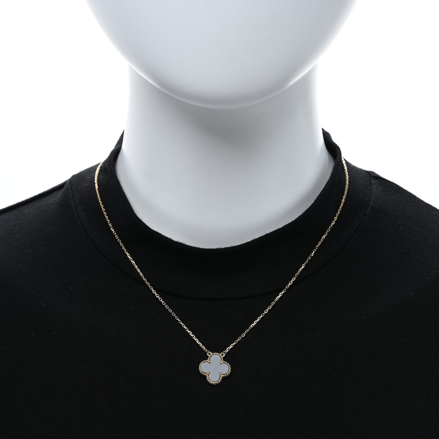 Van Cleef & Arpels 18K Yellow Gold Black Onyx Vintage Alhambra Pendant Necklace 3 of 4