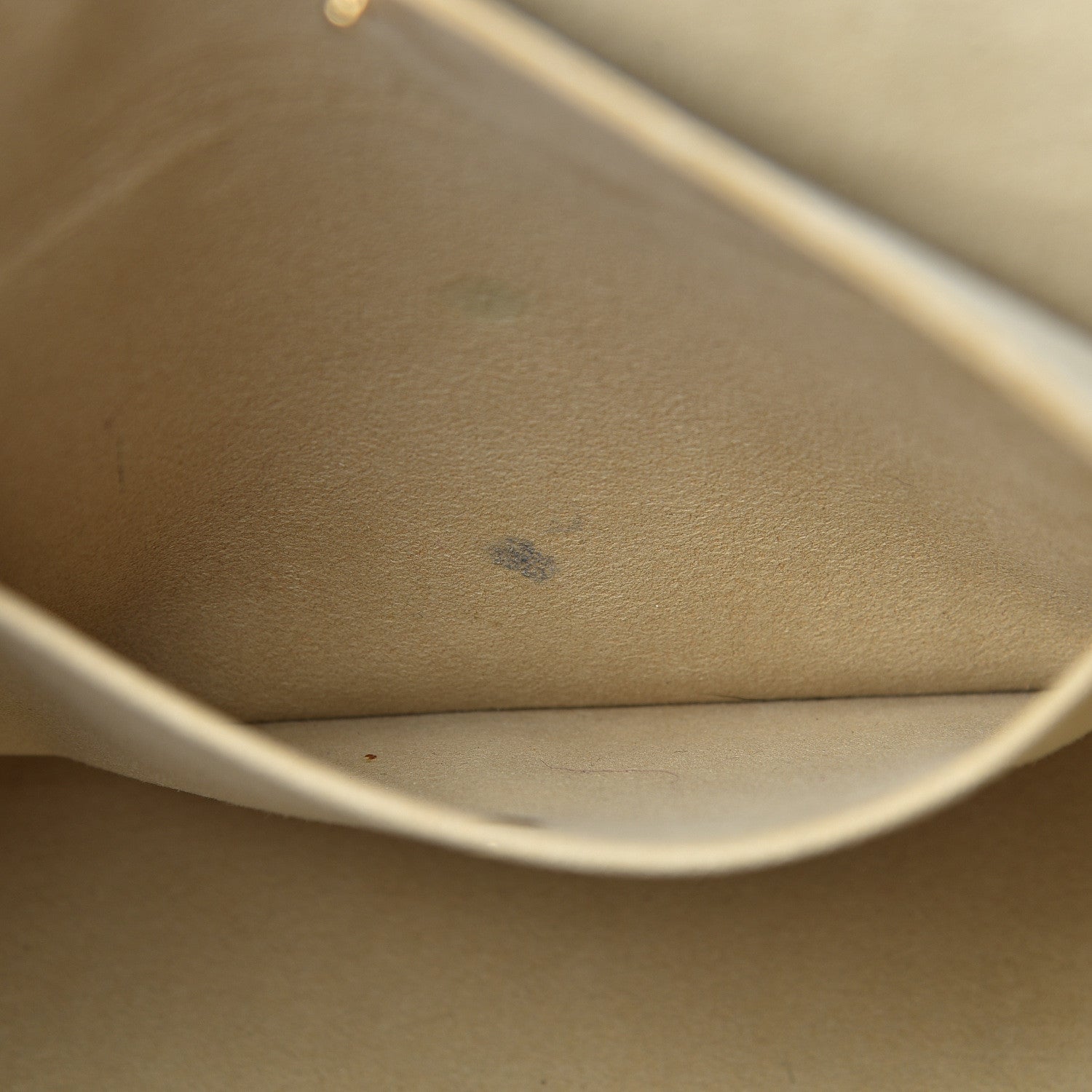 Louis Vuitton Monogram Beverly GM 12 of 30