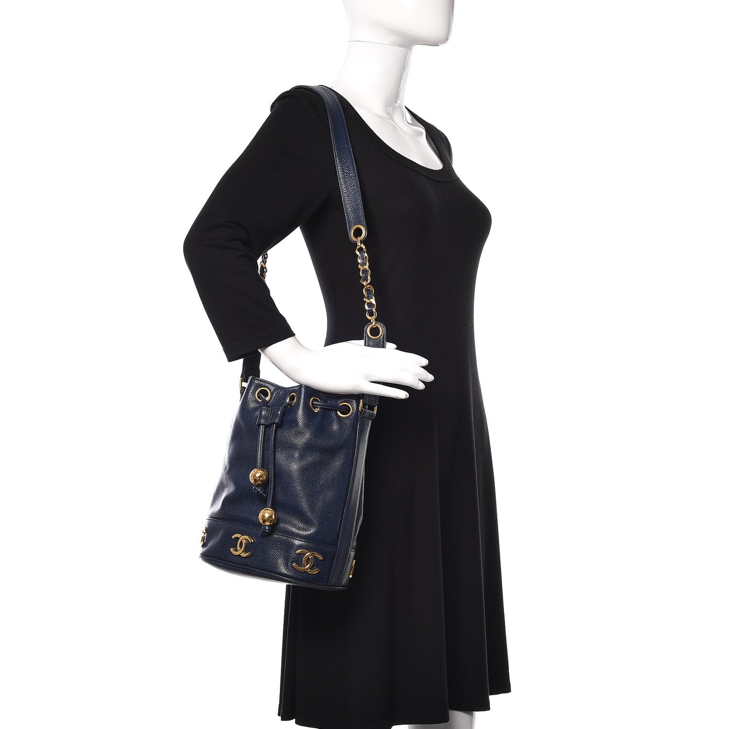 Caviar CC Drawstring Shoulder Bag Blue