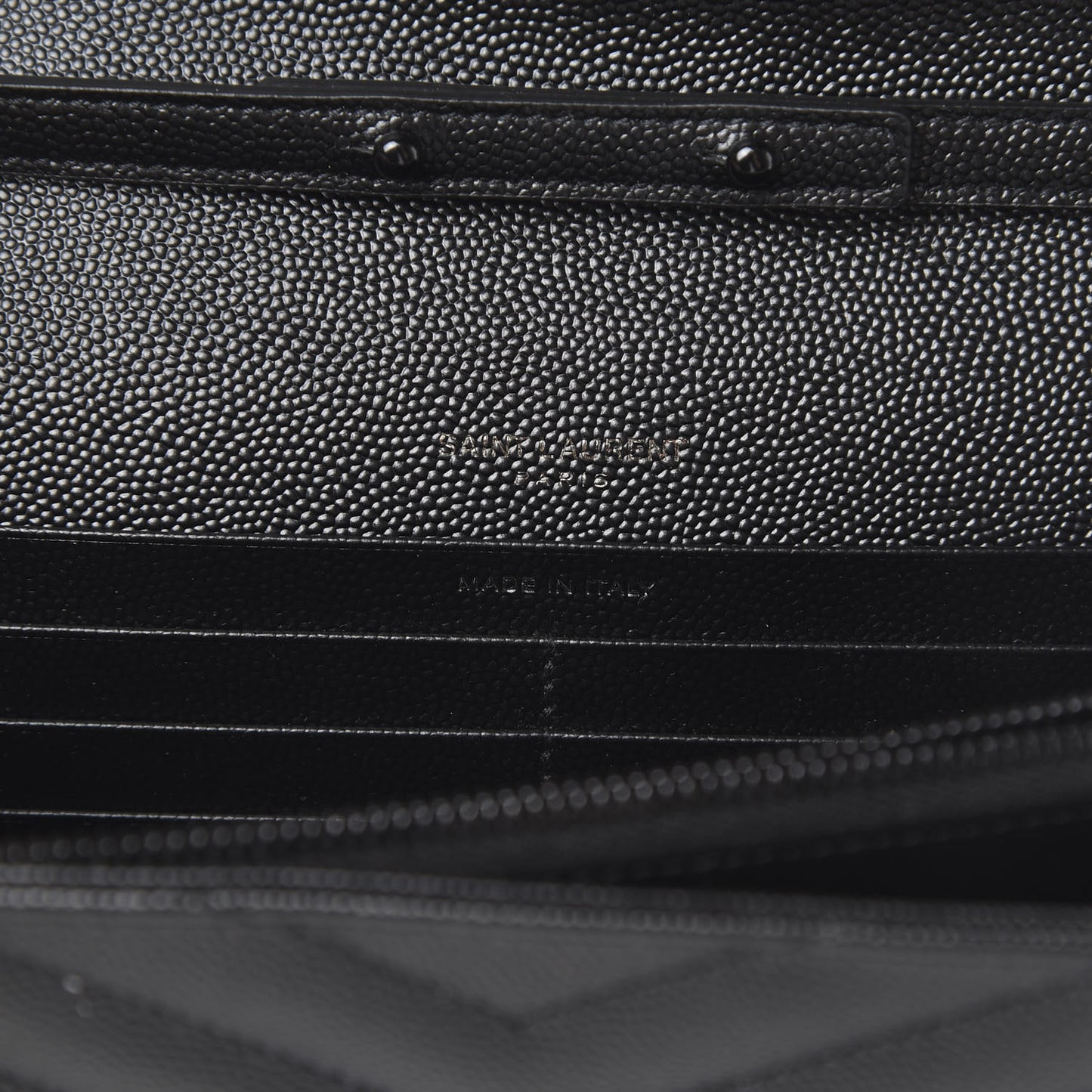 Grain De Poudre Matelasse Chevron Monogram Chain Wallet Black