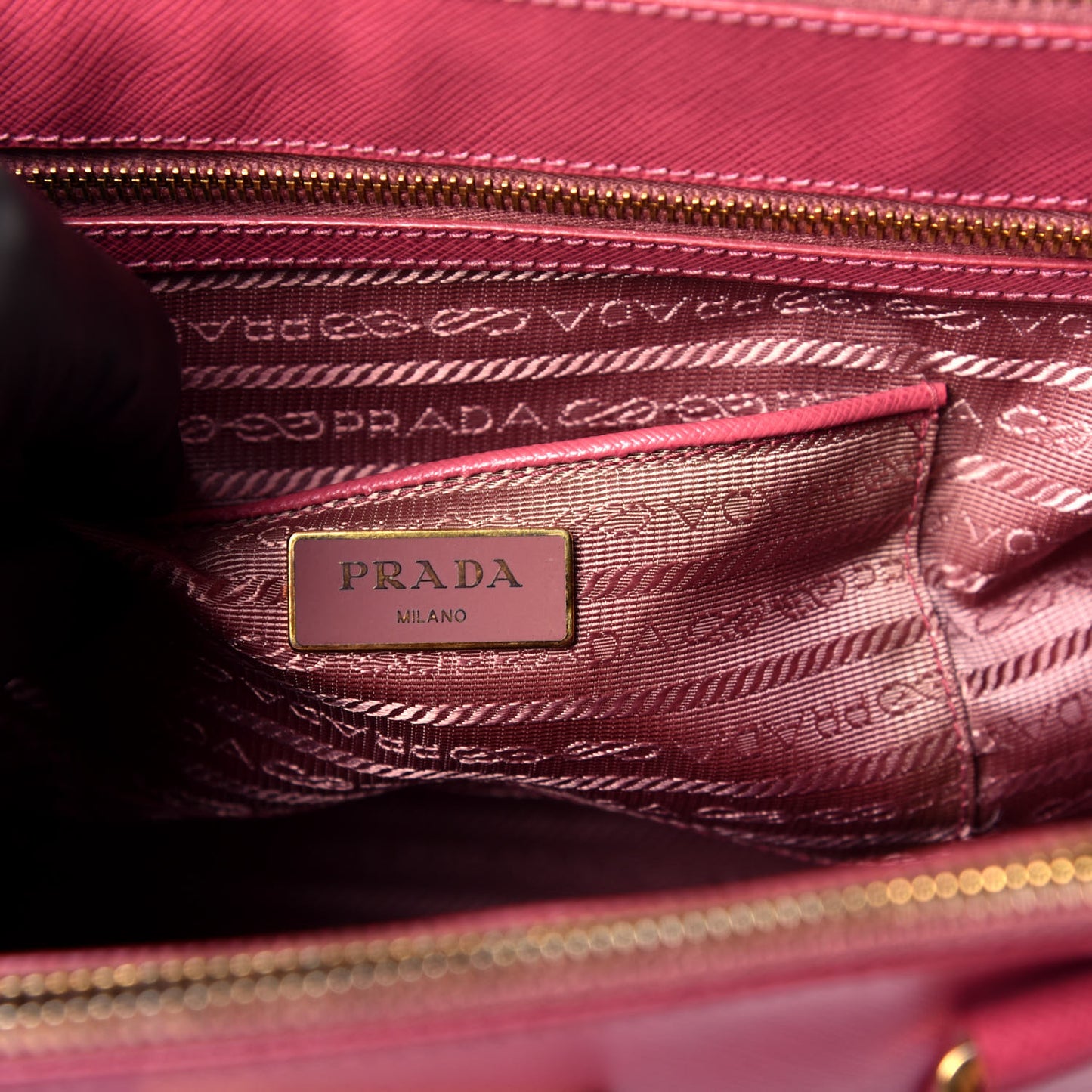 Saffiano Medium Galleria Double Zip Tote Bruyere