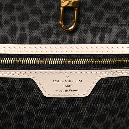 Louis Vuitton Monogram Giant Wild At Heart Neverfull MM Creme 6 of 9