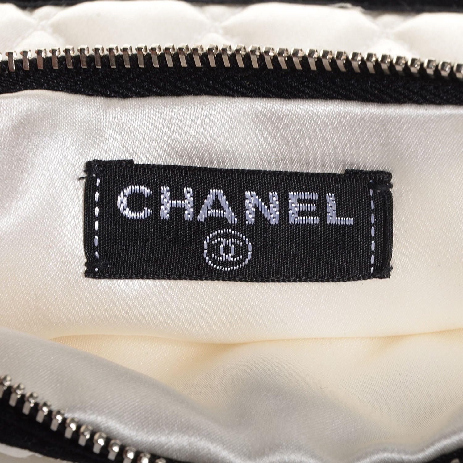 Chanel Silk Sleeping Mask White 8 of 8