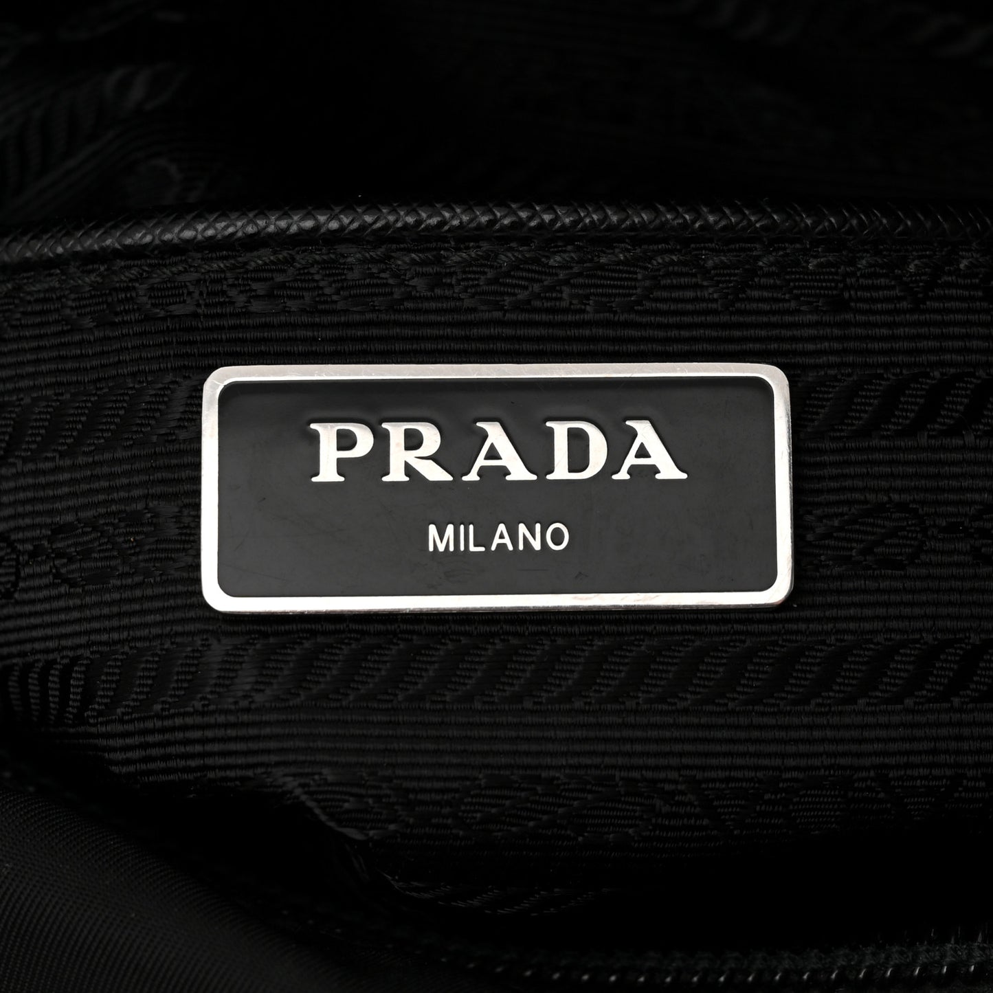 Tessuto Nylon Saffiano Small Vela Messenger Black