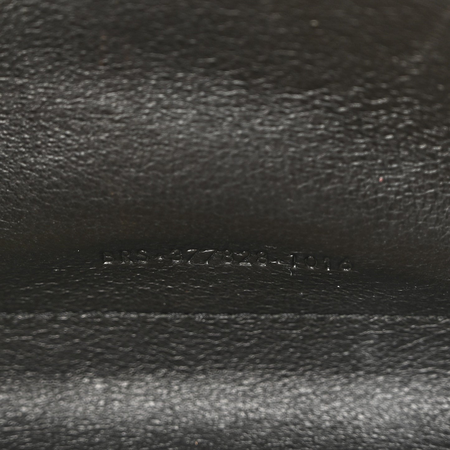 Grain De Poudre Matelasse Chevron Monogram Chain Wallet Nude Powder