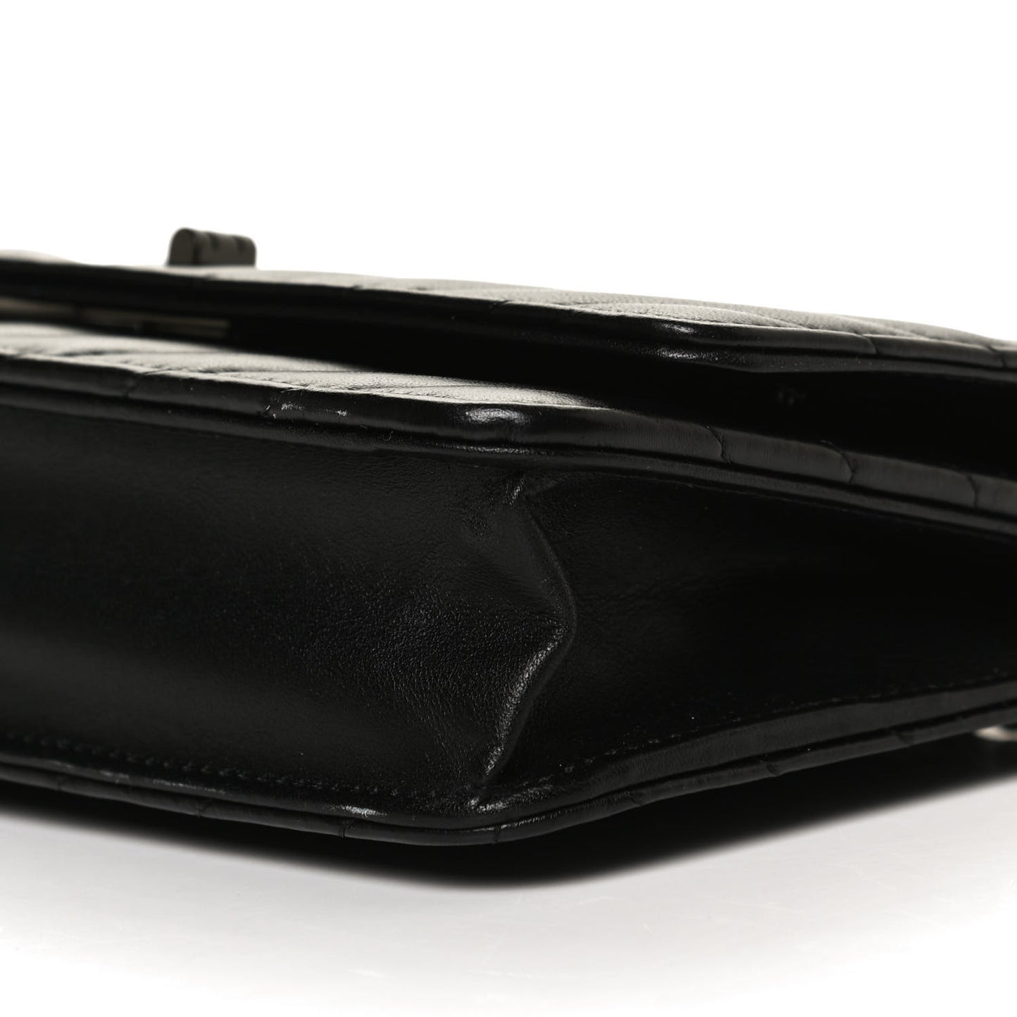 Aged Calfskin Chevron Quilted Reissue Wallet On Chain WOC So Black