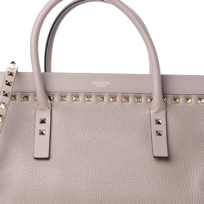 Valentino Garavani Grained Calfskin Rockstud Tote Poudre 9 of 9