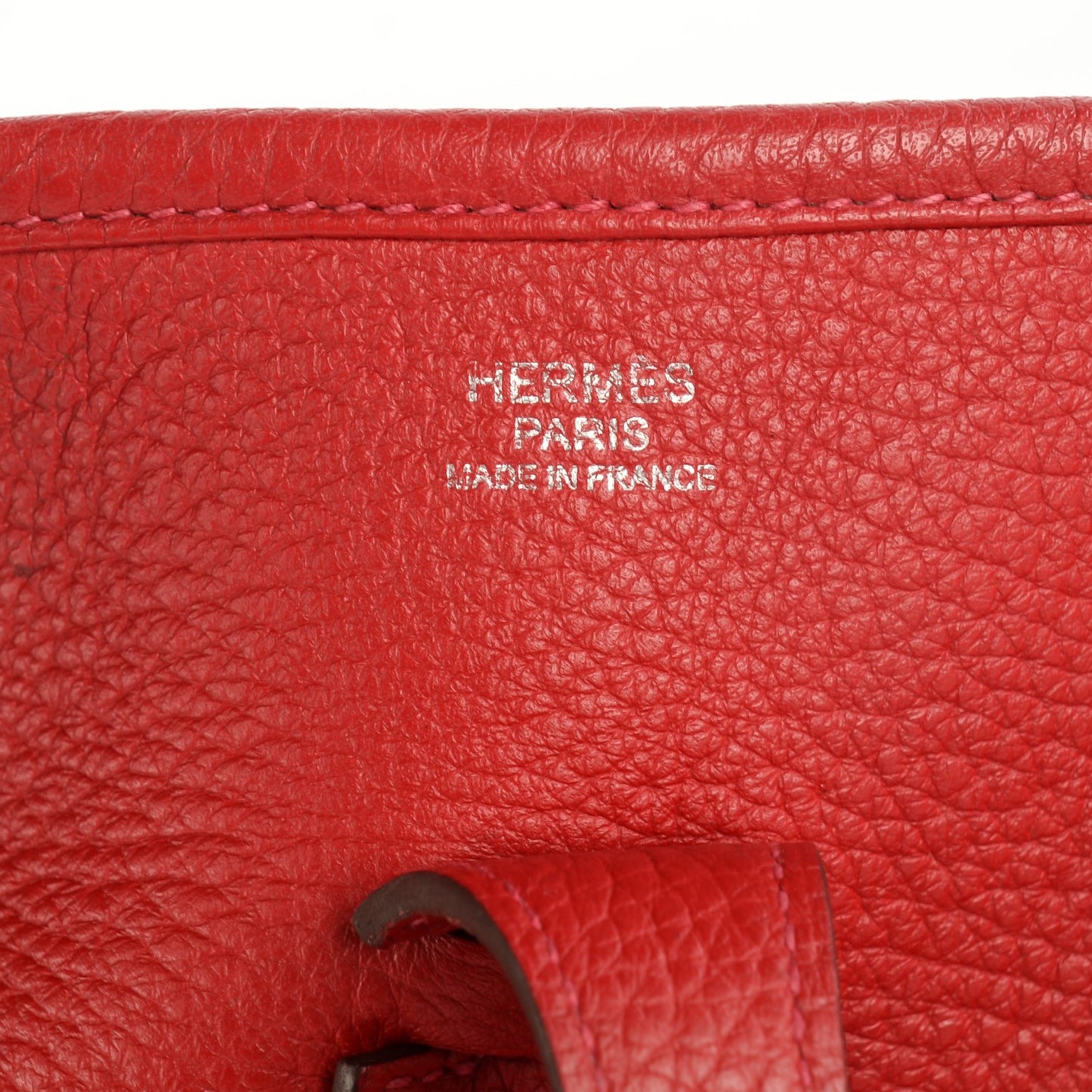 Taurillon Clemence Evelyne III PM Rouge Casaque