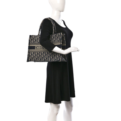 Christian Dior Oblique Medium Book Tote Blue Multicolor 2 of 9