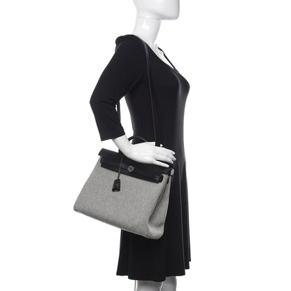 Hermes Vache Hunter Criss Viking Herbag Zip Retourne 31 PM Ecru Black 2 of 13