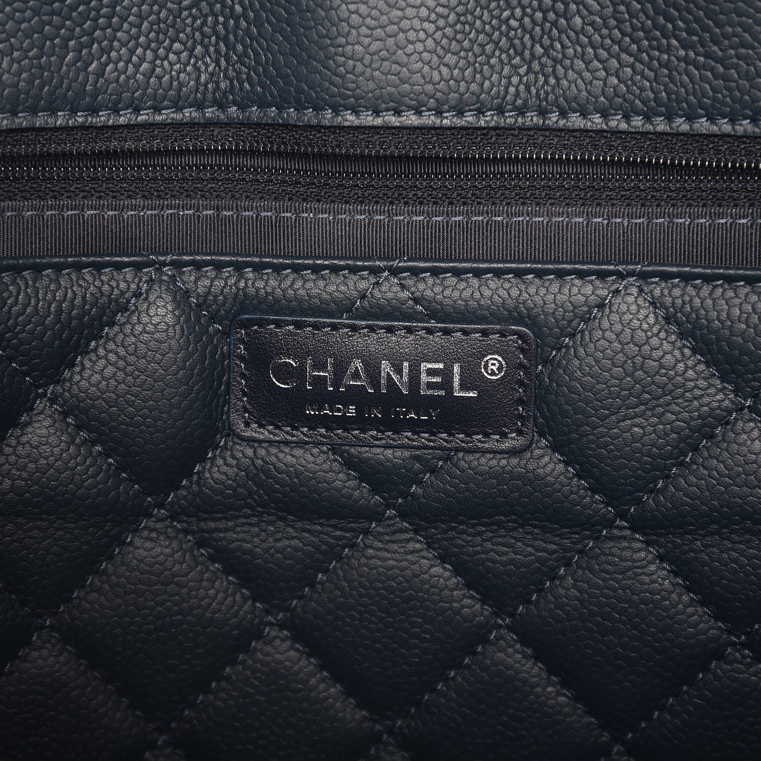 Chanel Caviar Quilted Large CC Box Shopping Tote Navy 6 of 7