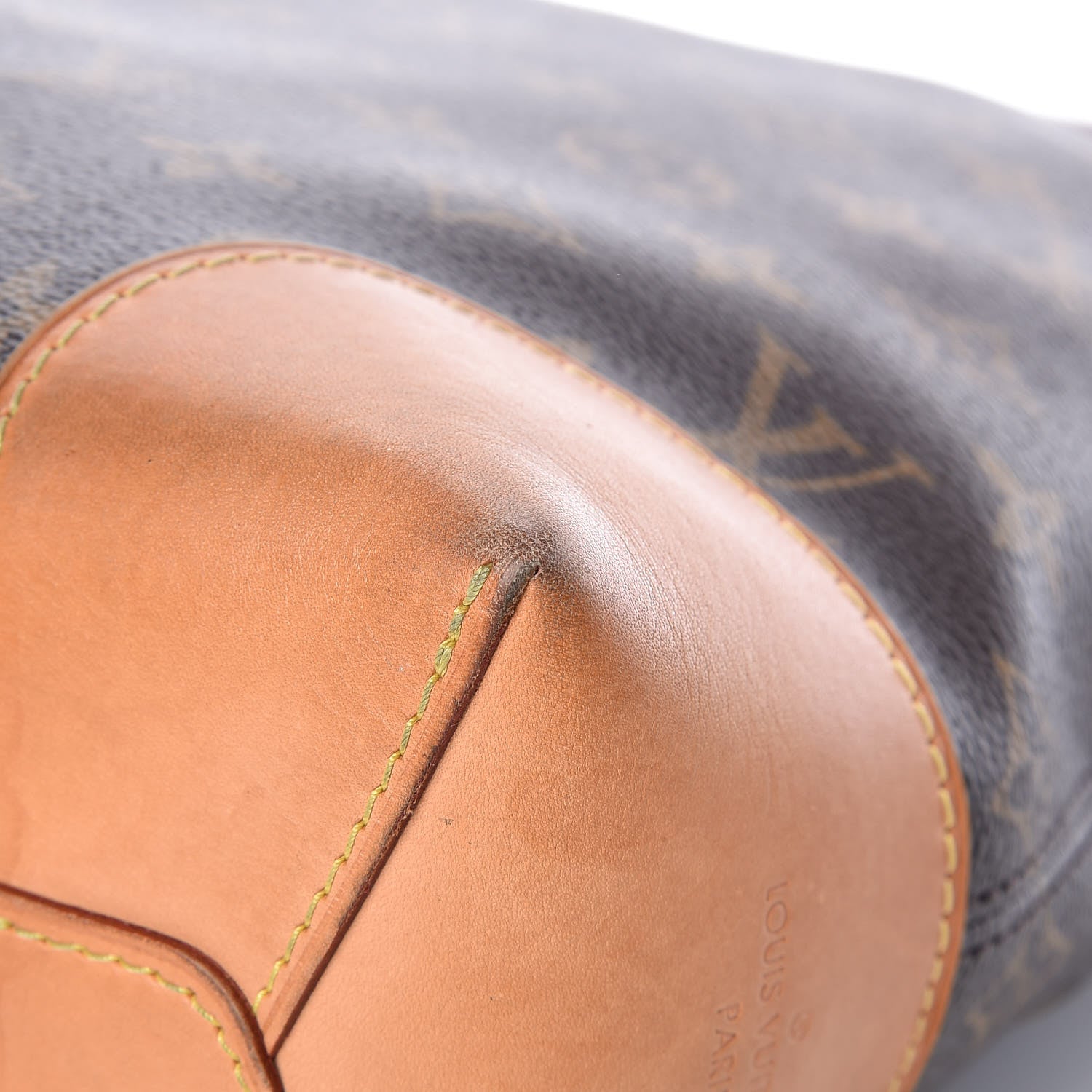 Louis Vuitton Monogram Berri PM 16 of 18