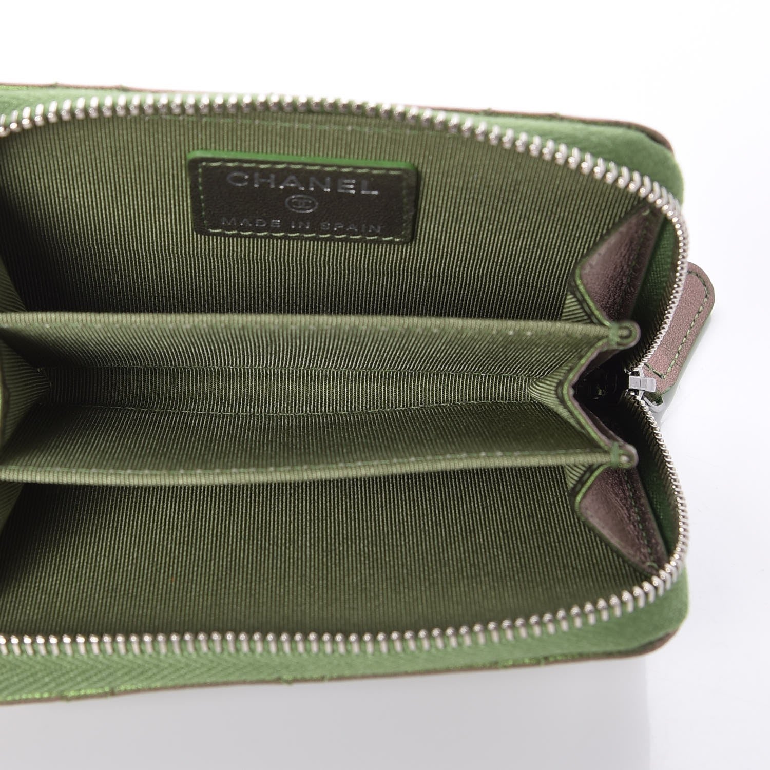 Chanel Metallic Lambskin Quilted Zip Around Coin Purse Wallet Green 7 of 8