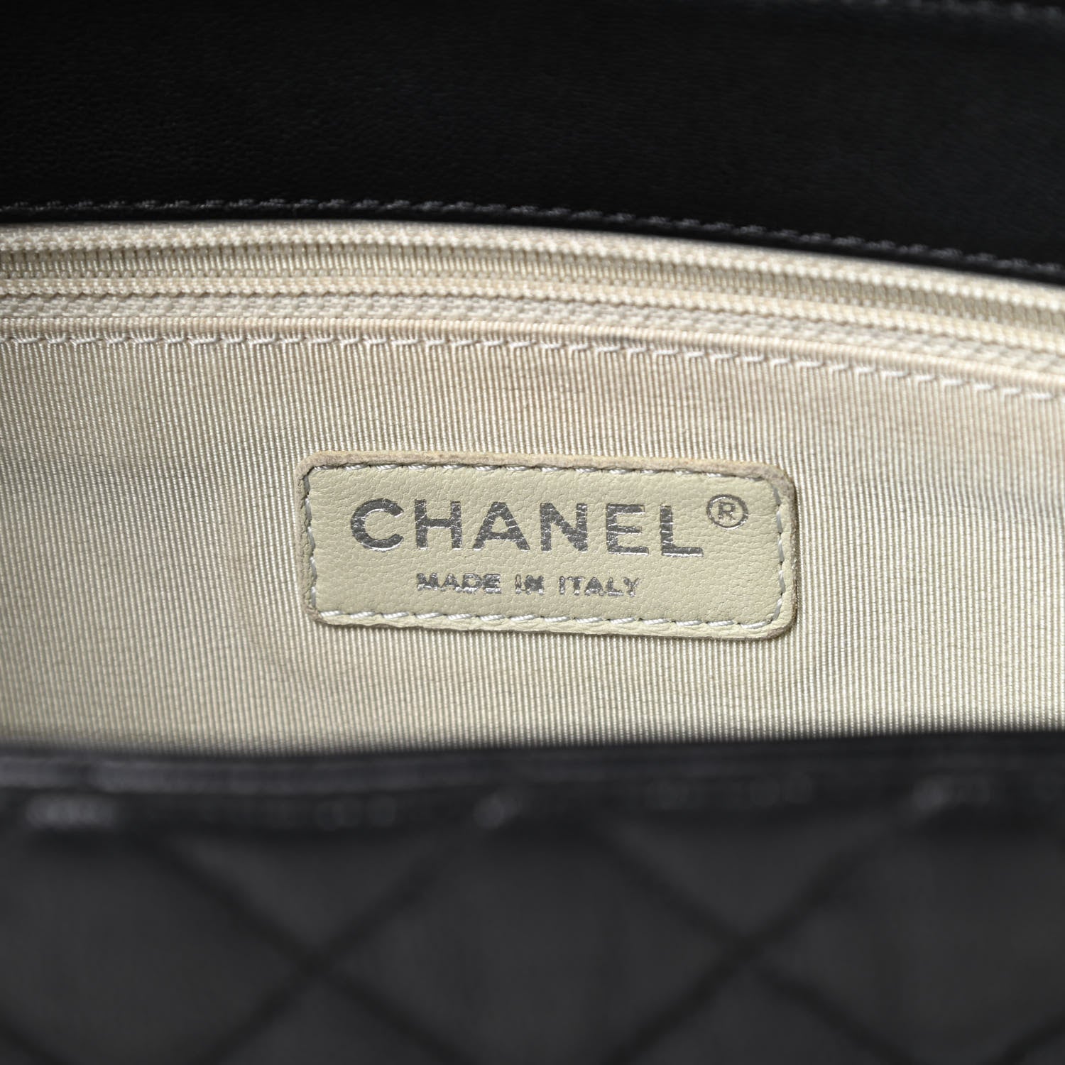 Chanel Washed Lambskin Quilted Maxi Chain Around Flap Black 6 of 11