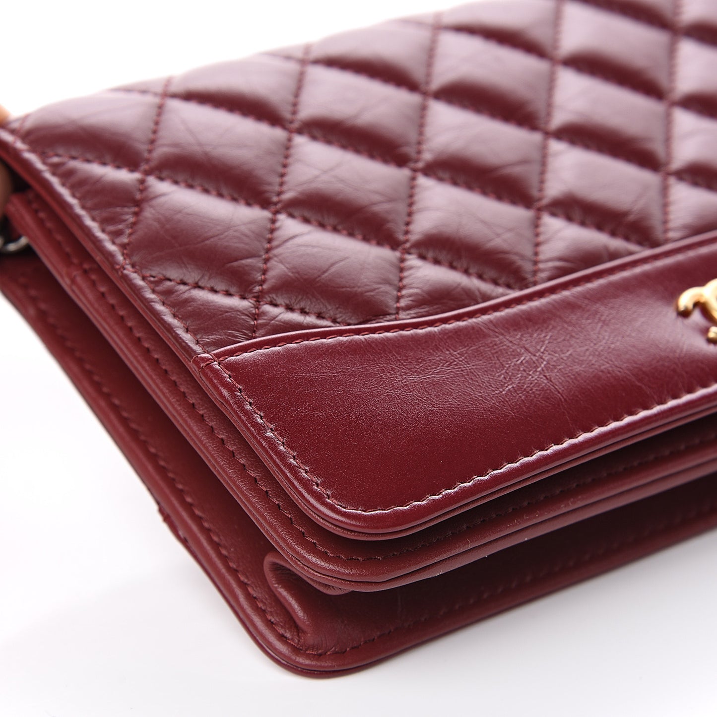 Aged Calfskin Quilted Gabrielle Wallet On Chain WOC Burgundy