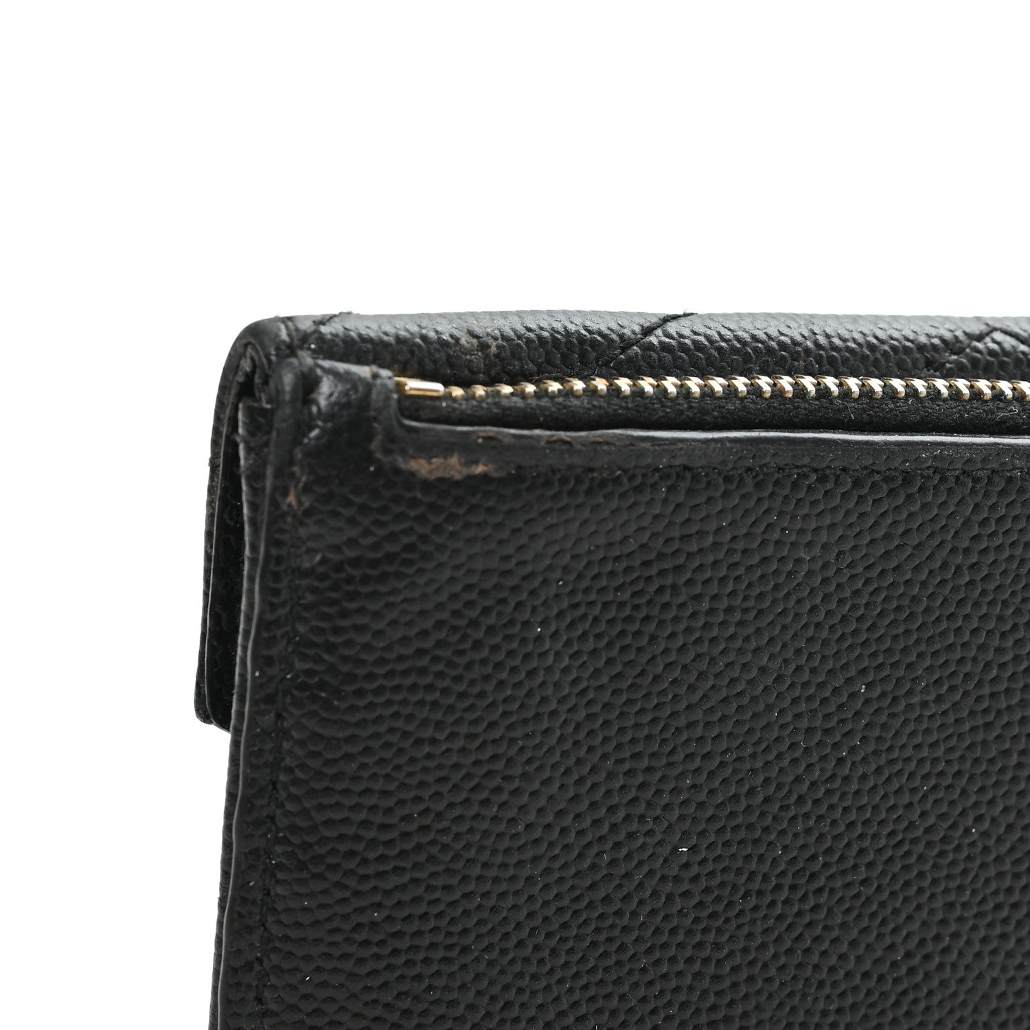 Saint Laurent Grain De Poudre Matelasse Chevron Monogram Compact Wallet Black 8 of 8