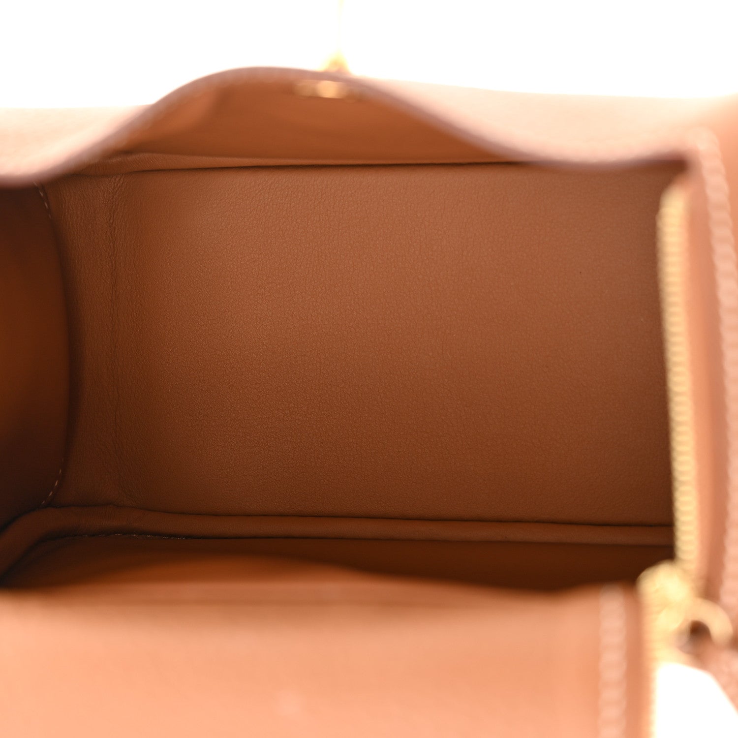 Hermes Taurillon Clemence Mini Lindy 20 Gold 5 of 13