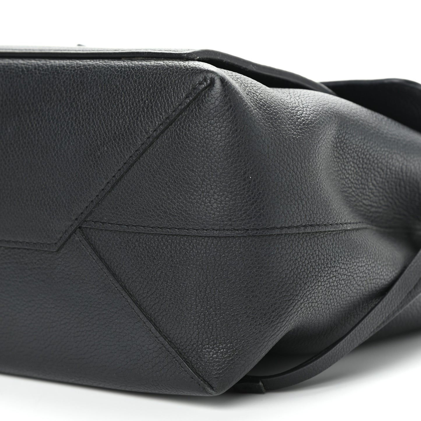 Calfskin Lockme PM Black