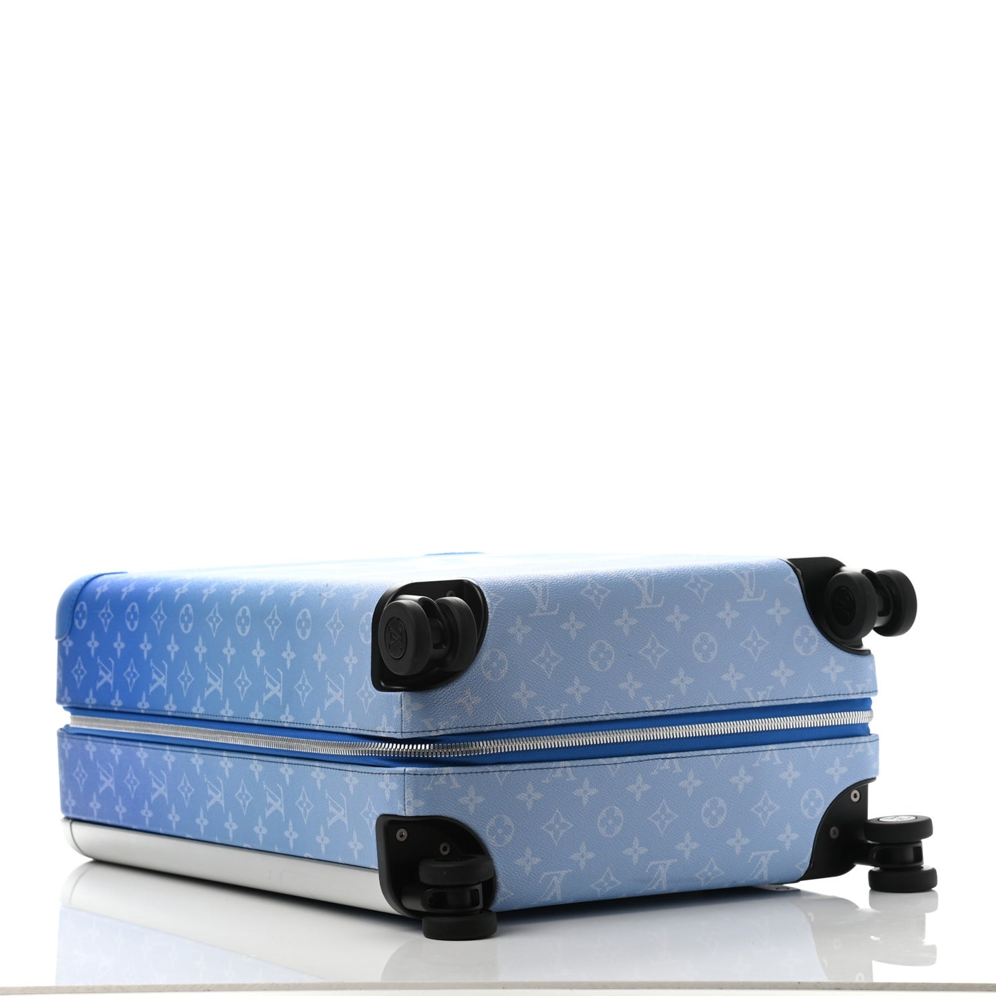 Monogram Clouds Horizon 55 Blue