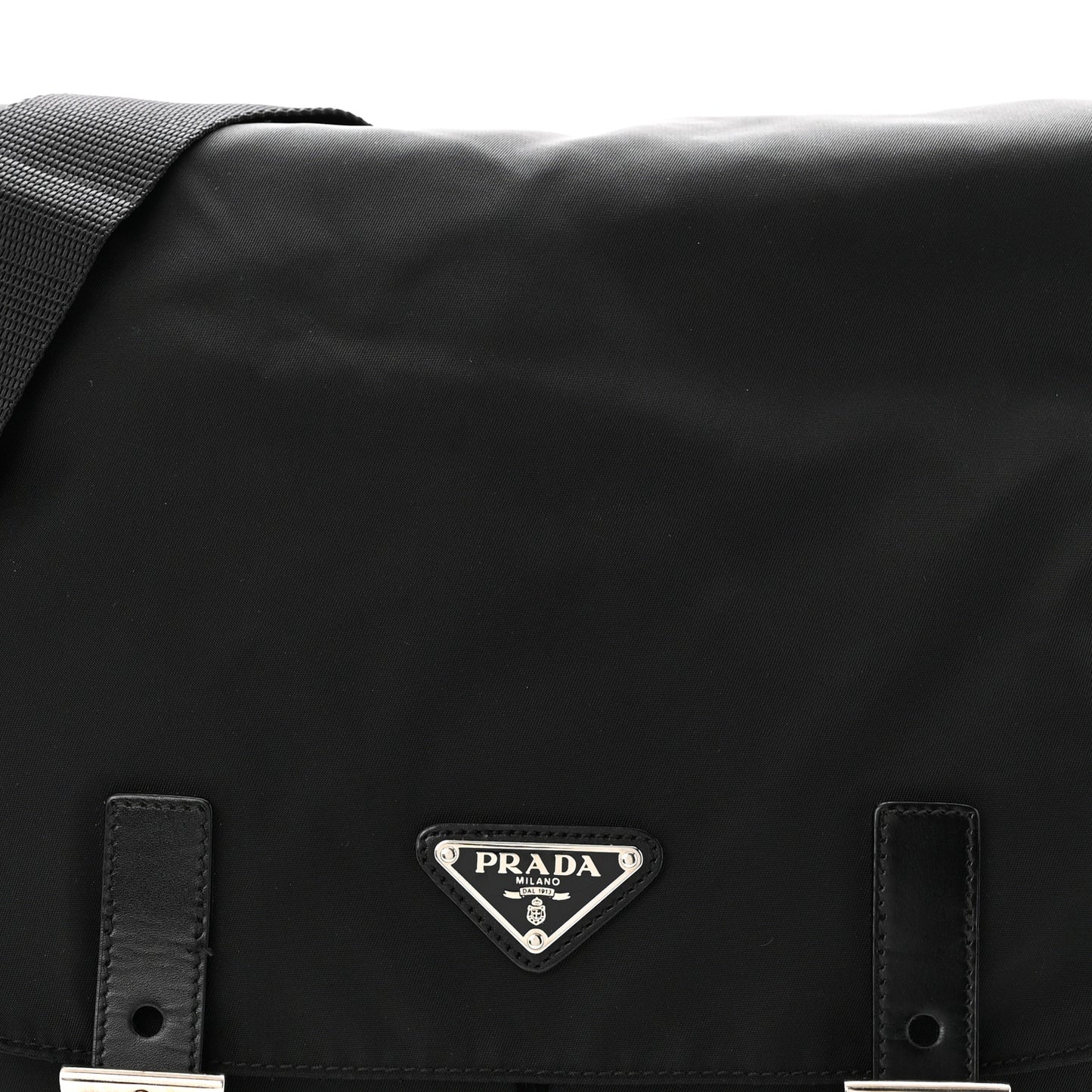 Nylon Vela Sport Messenger Bag Black
