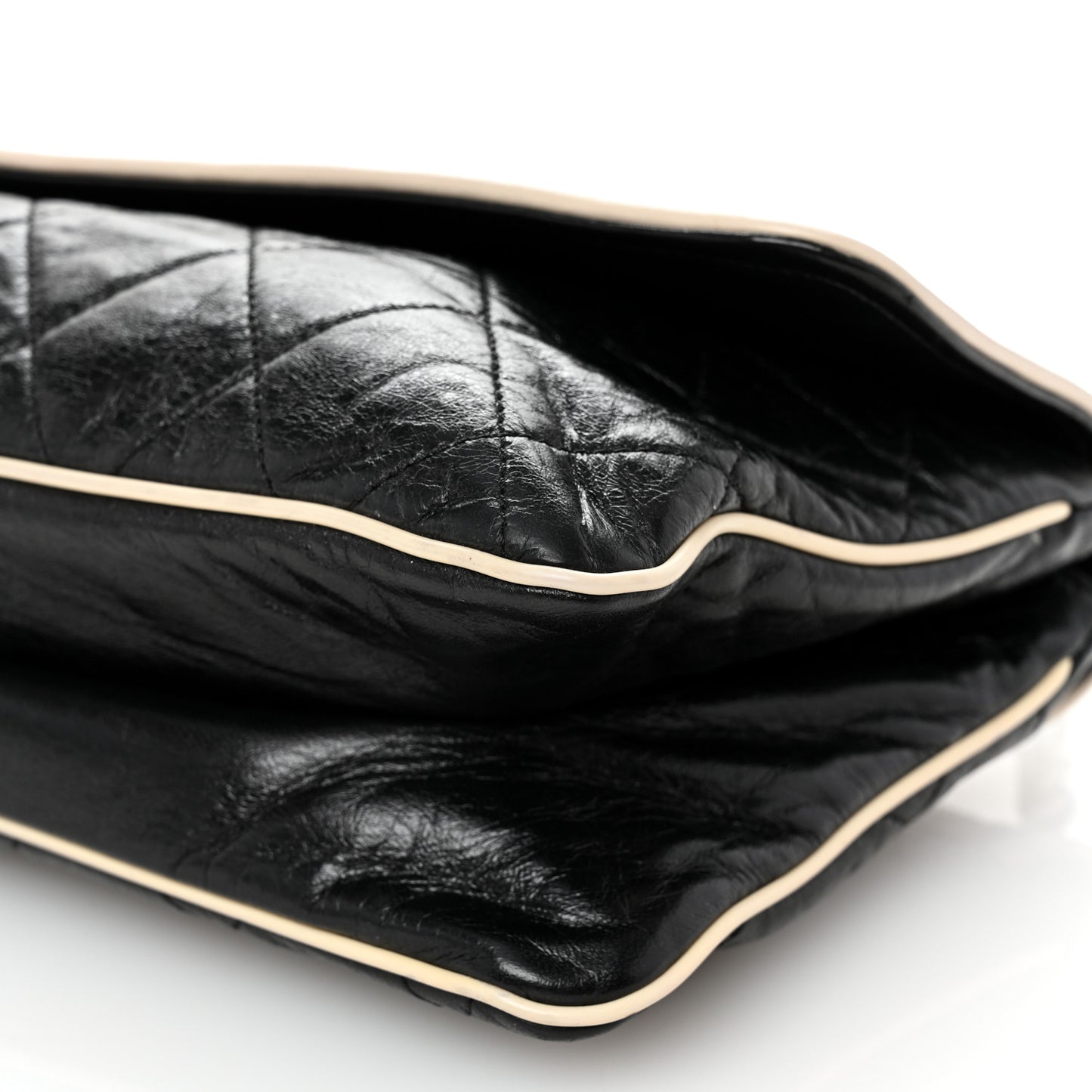 Lambskin East West Mademoiselle Flap Black