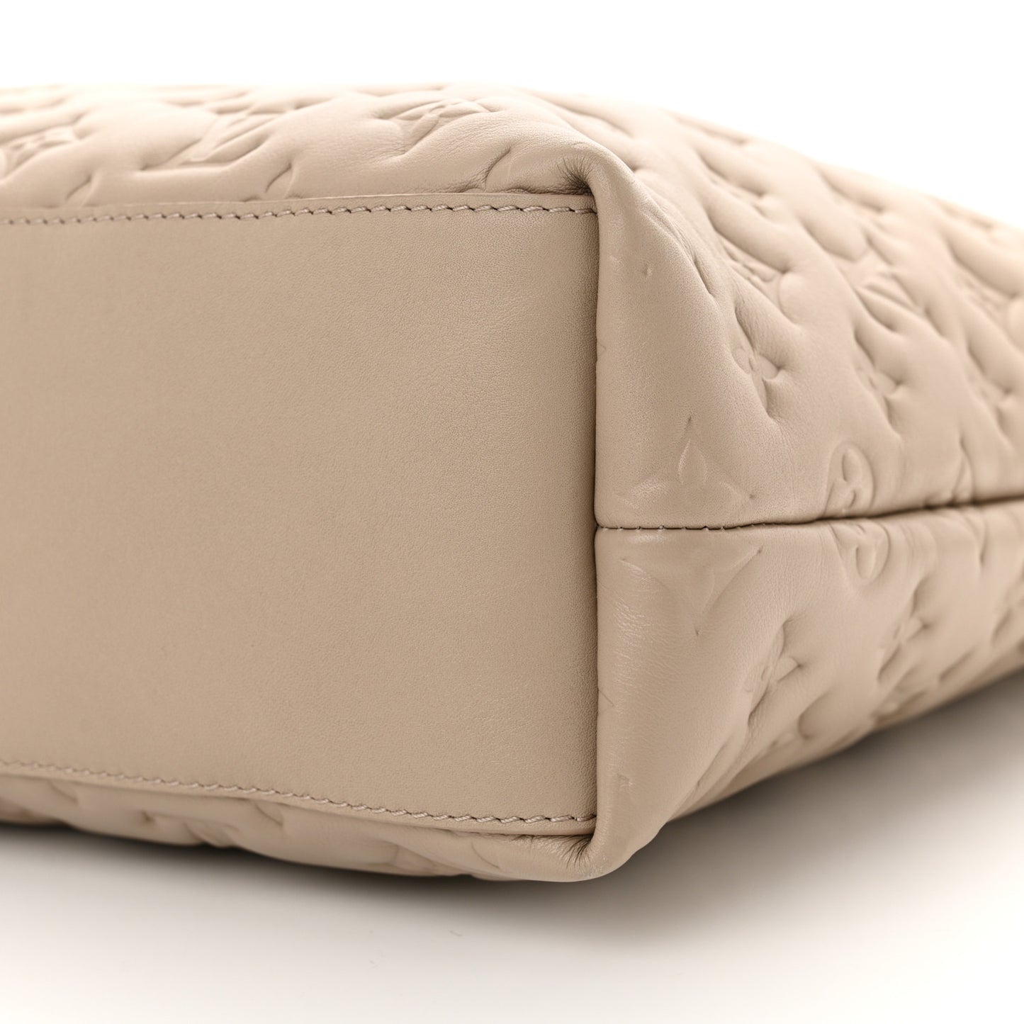 Lambskin Embossed Monogram Coussin Hobo MM Galet