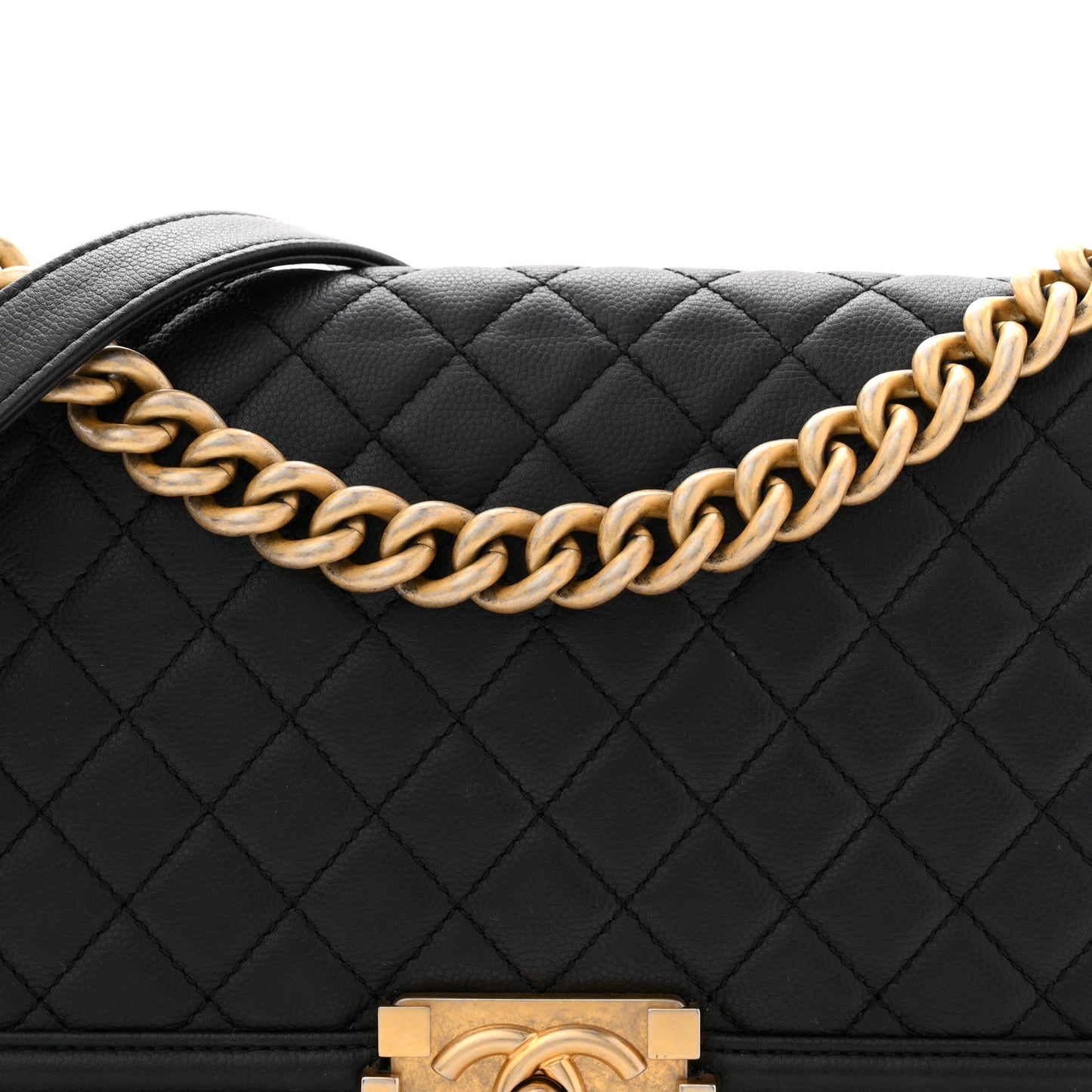 Caviar Quilted Medium Boy Flap Black