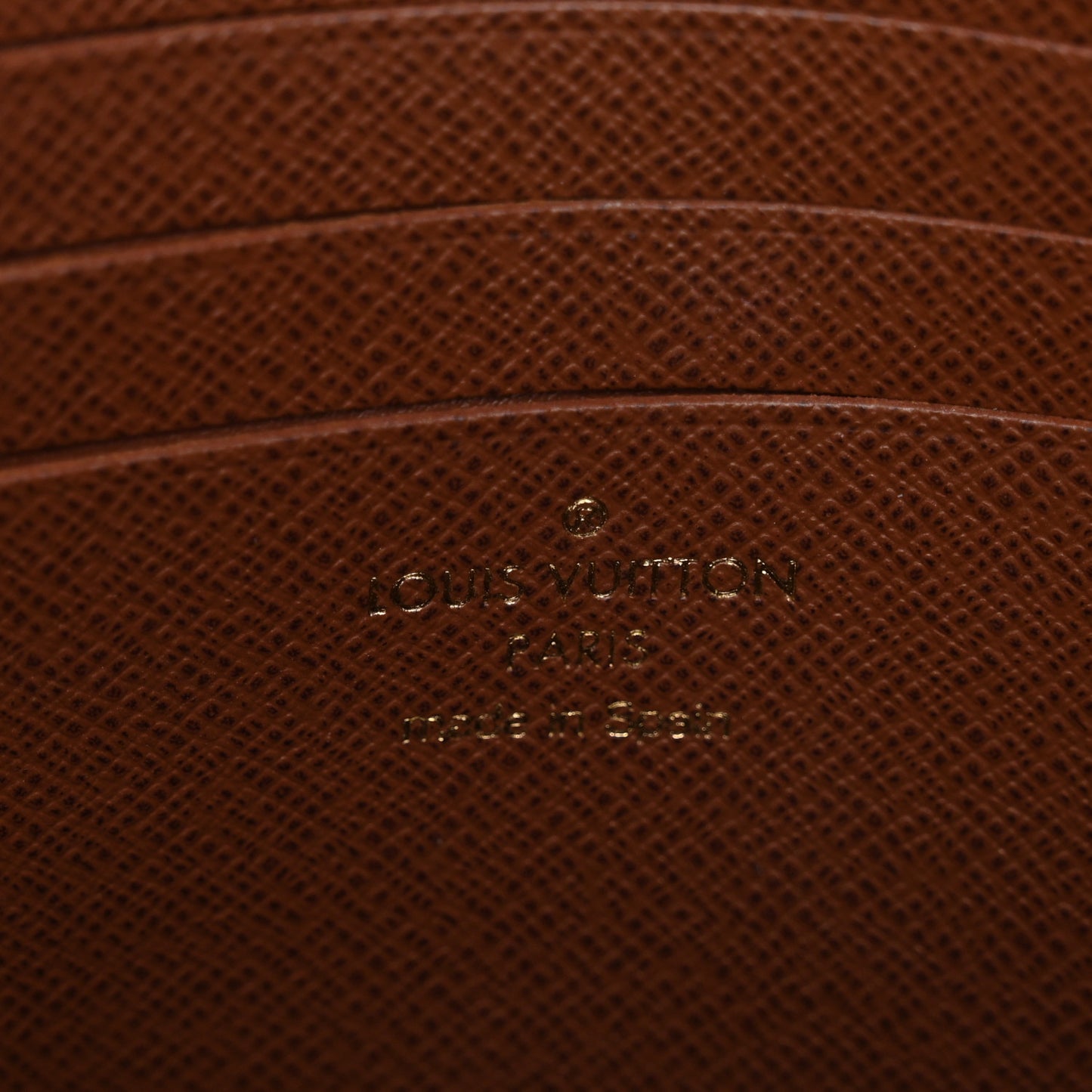 Monogram Ivy Wallet On Chain