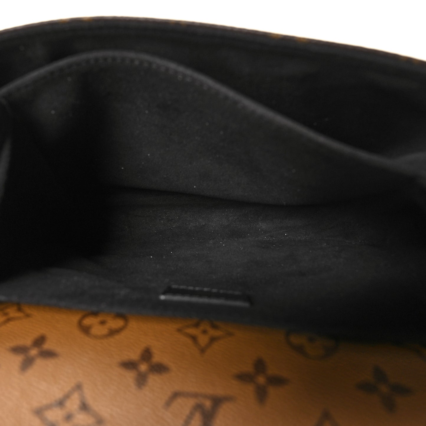 Reverse Monogram Pochette Metis