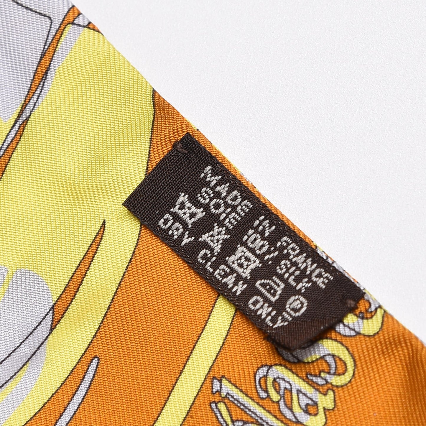 Silk Caleche Mors Et Bouteilles Twilly Ocre Gris Jaune Vif