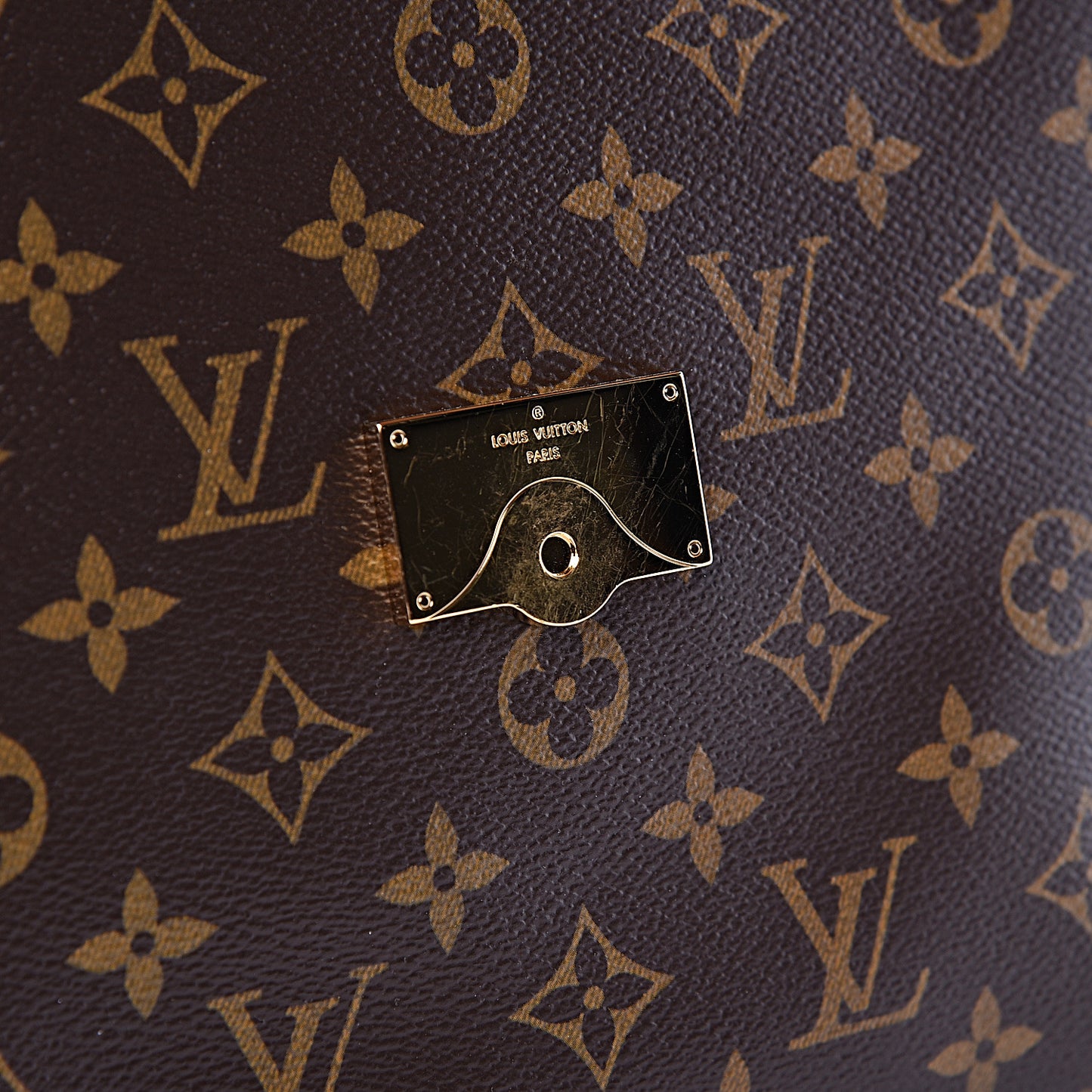 Monogram Beaubourg MM Safran Imperial