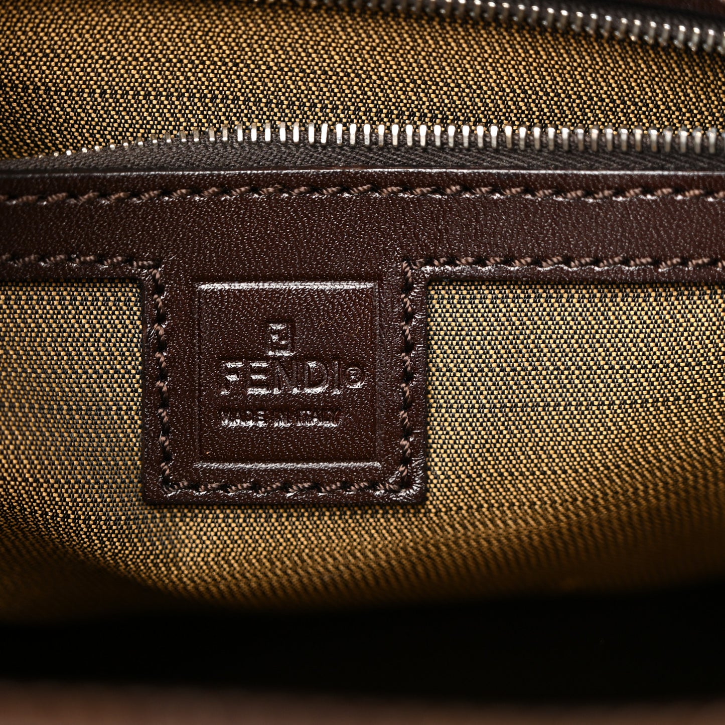 Zucca Top Handle Vertical Tote Tobacco