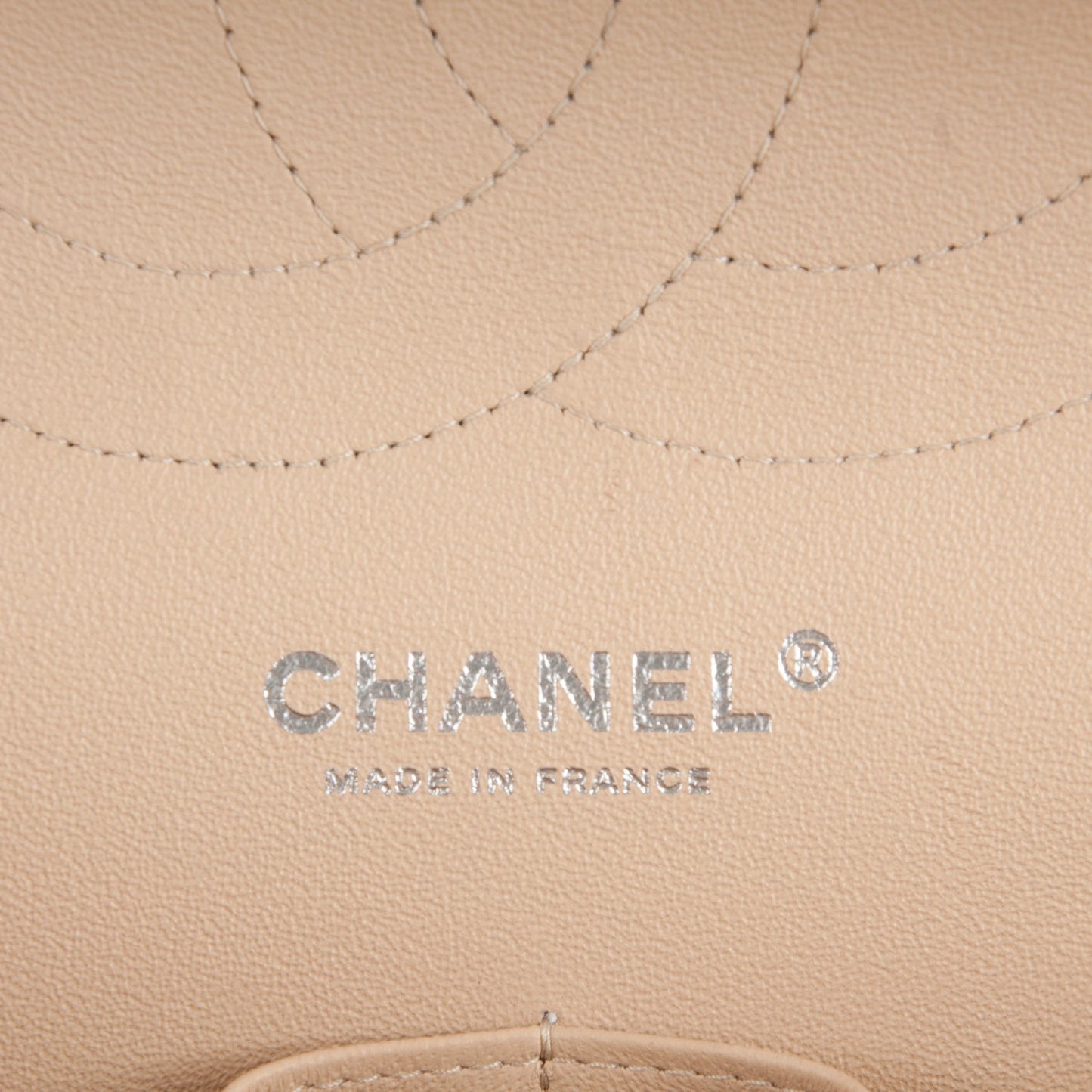 Caviar Quilted Jumbo Double Flap Beige Clair