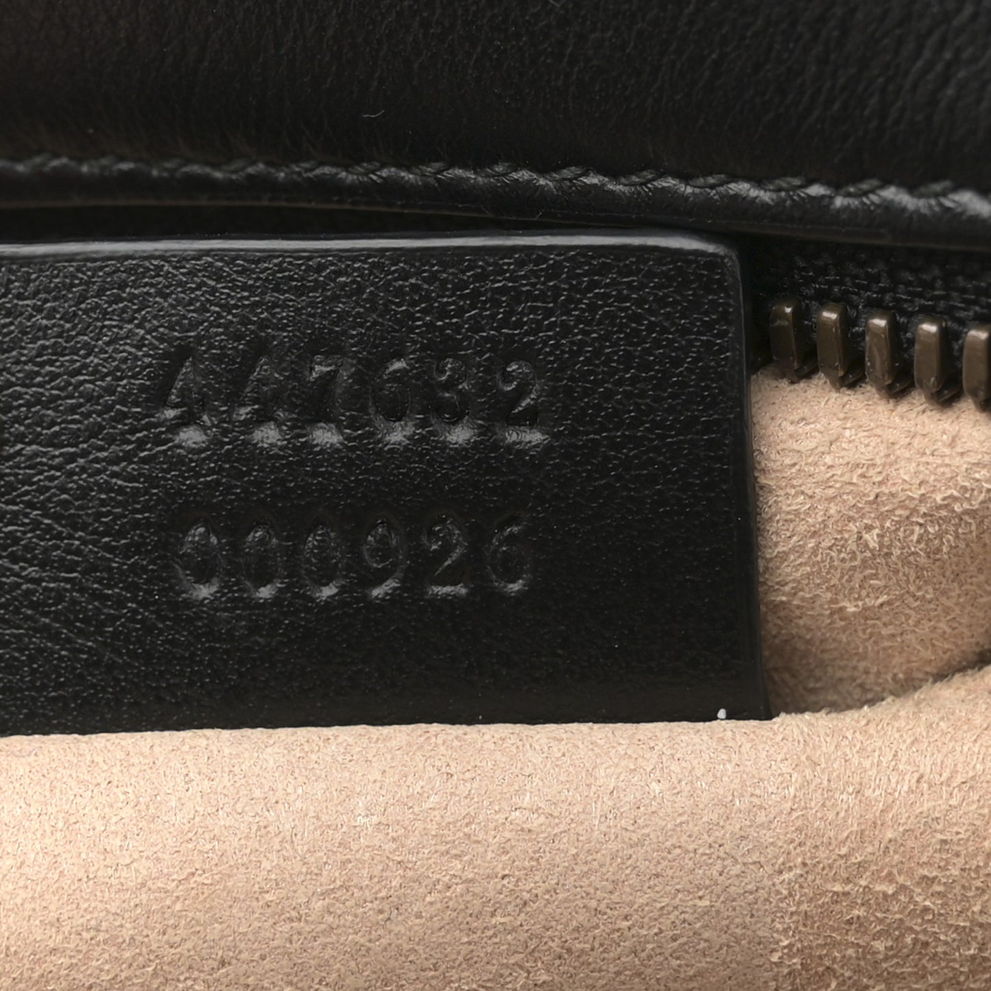 Calfskin Matelasse Small GG Marmont Chain Shoulder Bag Black