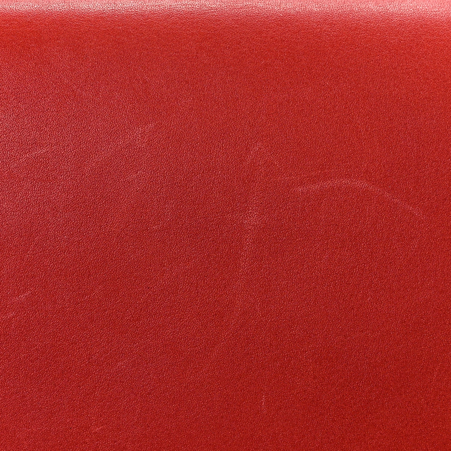 Smooth Calfskin Small Trotteur Bright Red