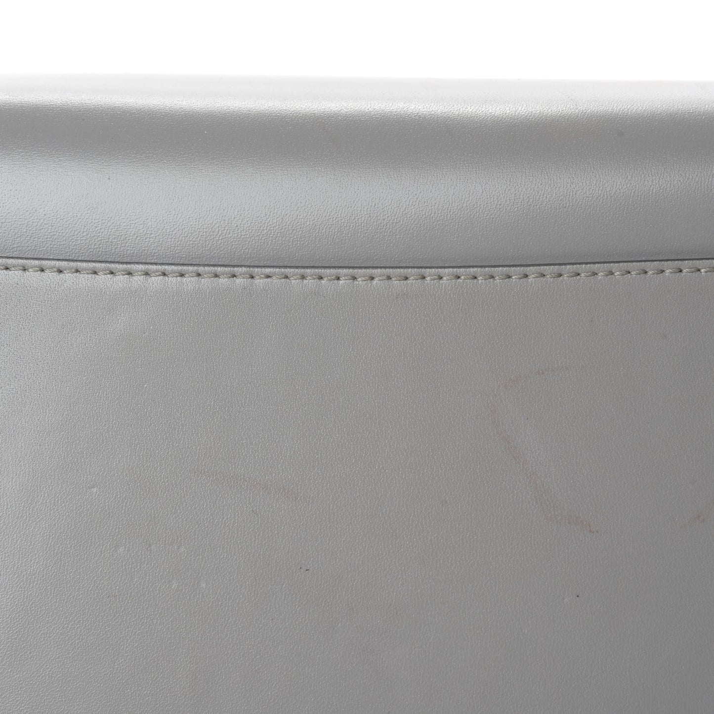 Shiny Lord Calfskin Medium Antigona Pearl Grey