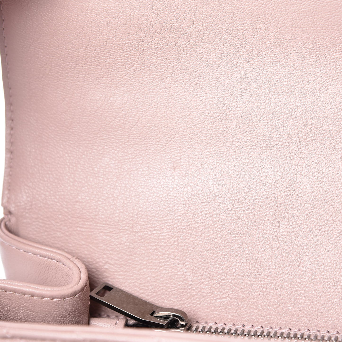 Sheepskin Matelasse Chevron Monogram Medium College Bag Fard