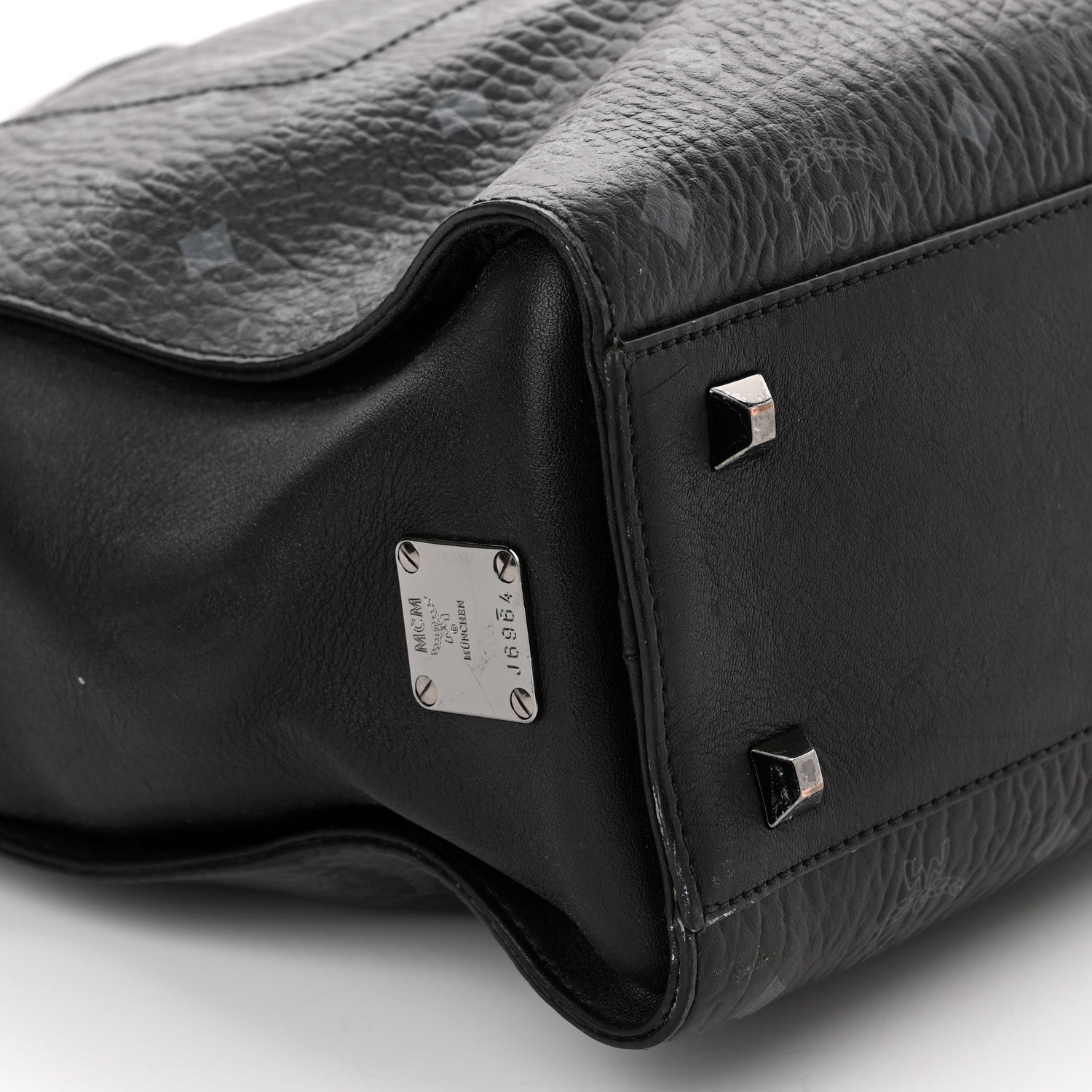 MCM Visetos Tote Black 12 of 12