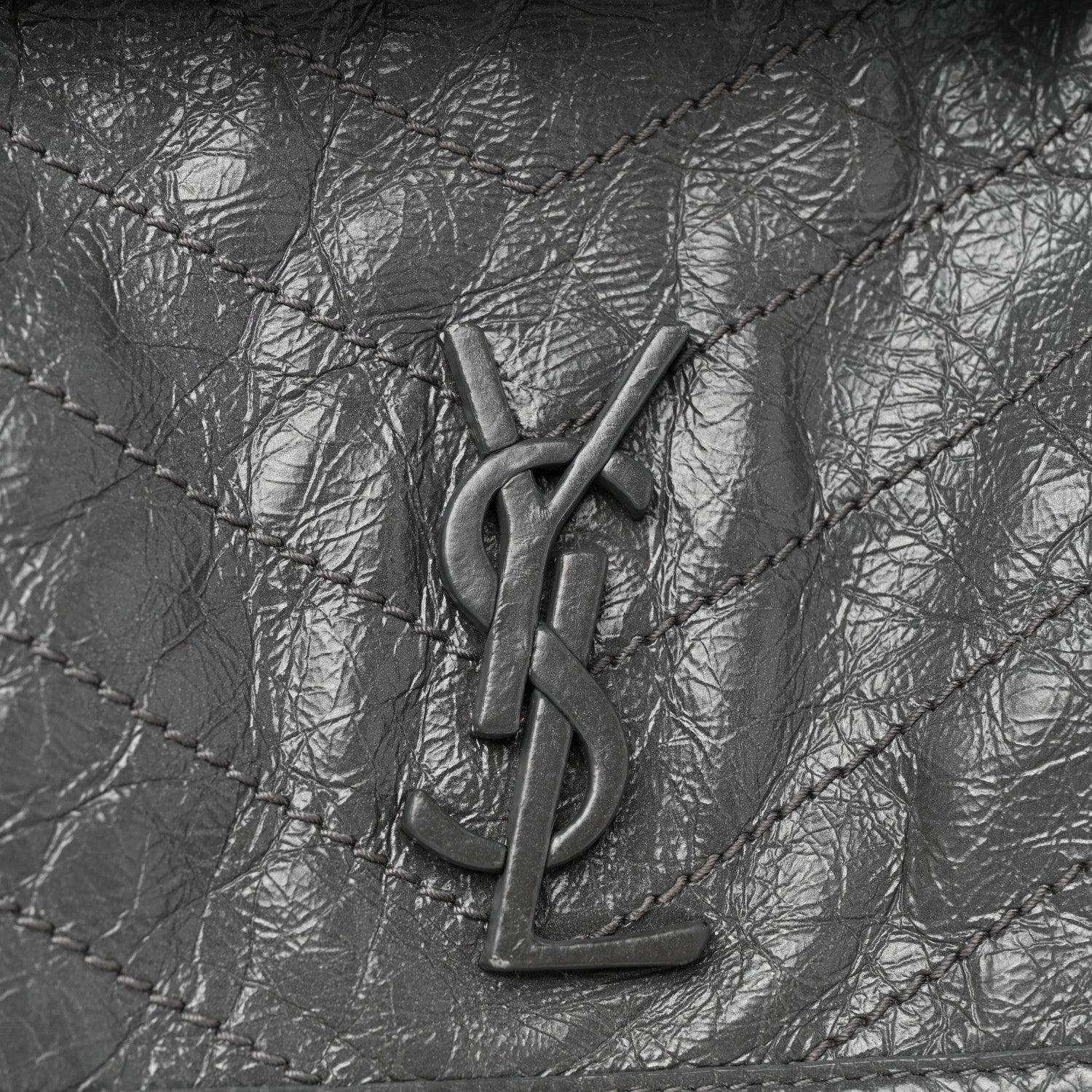 Saint Laurent Crinkled Calfskin Matelasse Monogram Medium Niki Chain Satchel Fog 10 of 13