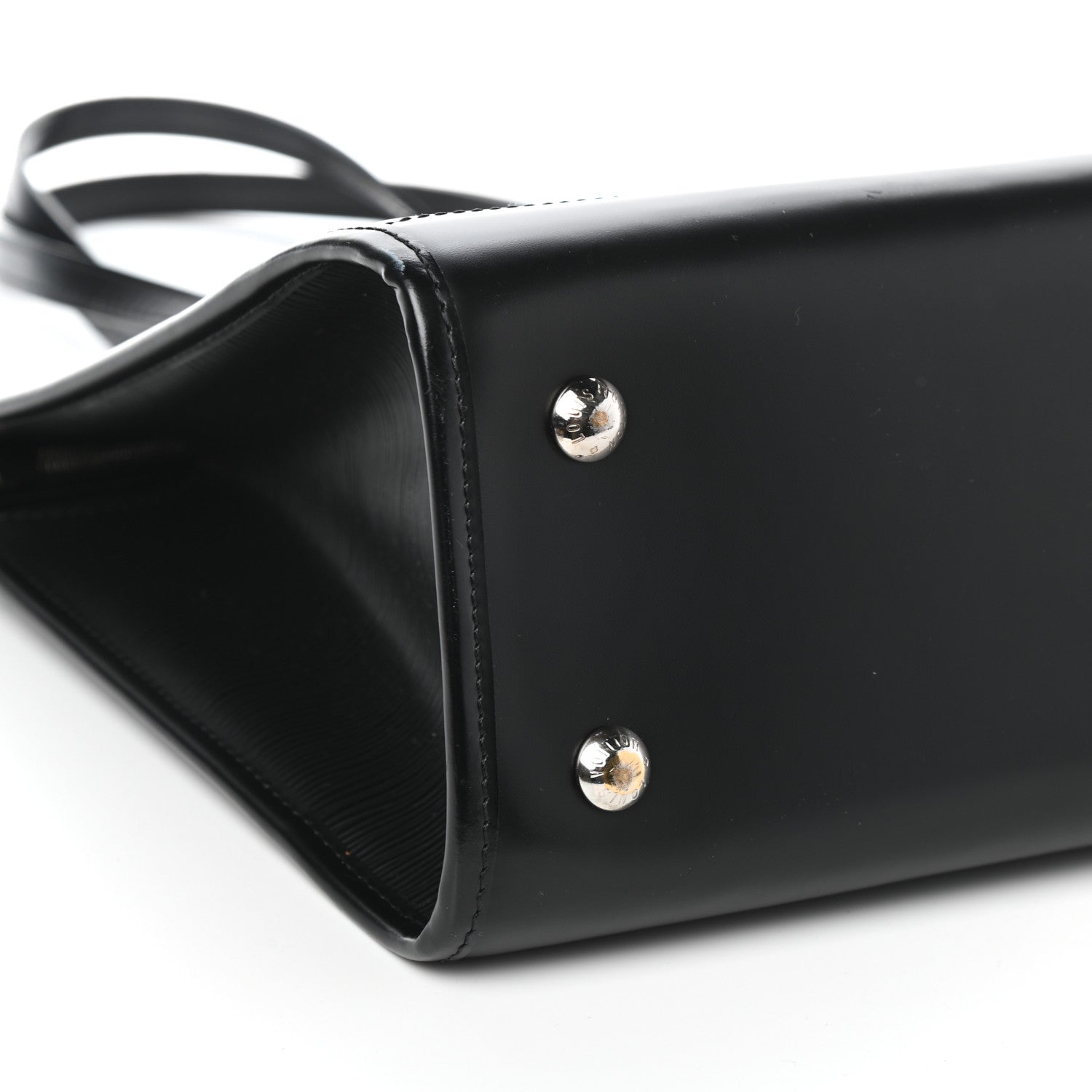 Louis Vuitton Epi Madeleine GM Black 8 of 9